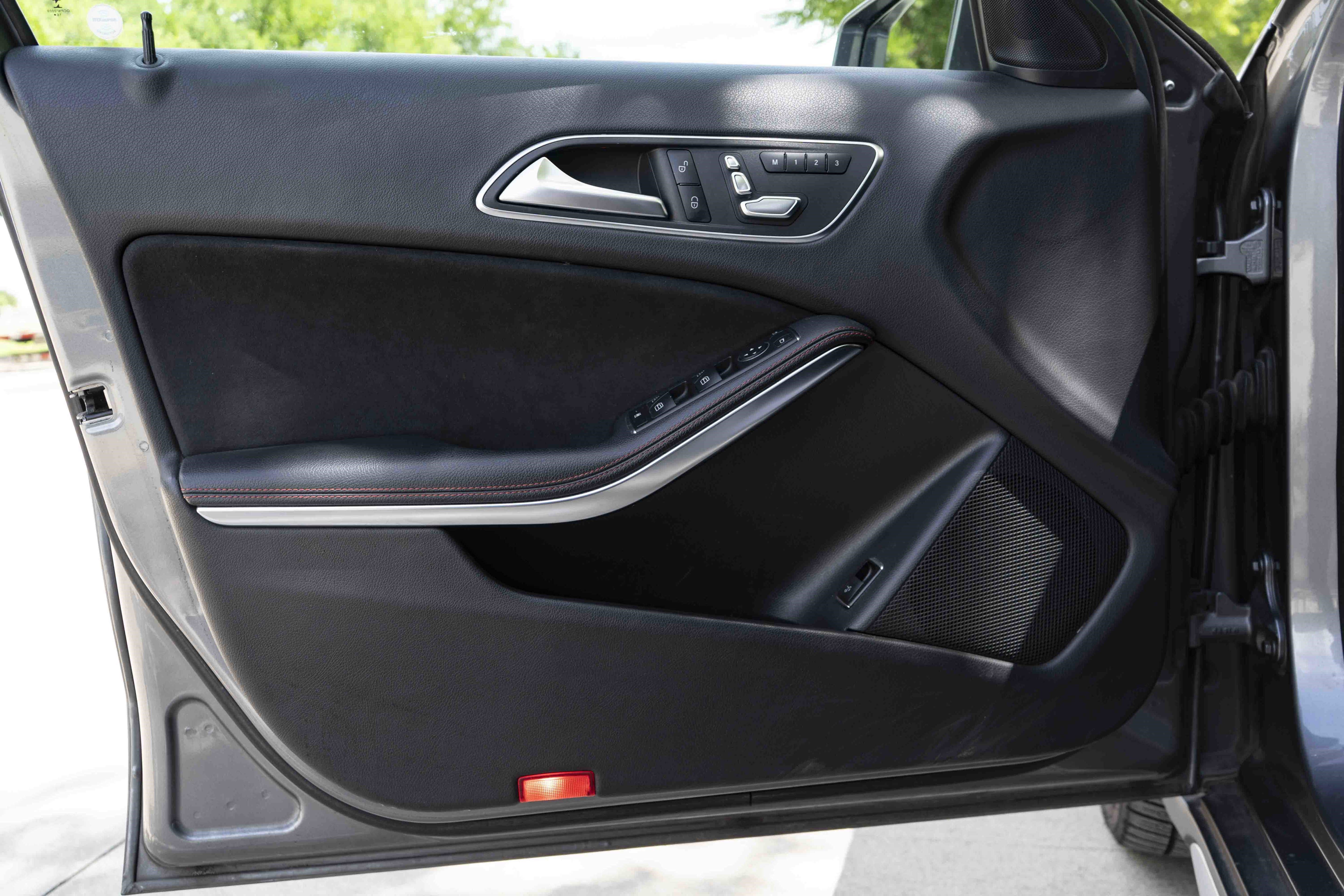 Used 2018 Mercedes-Benz GLA 45 AMG 4MATIC image 37