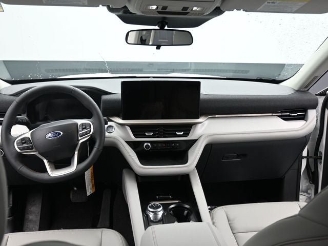 Used 2025 Ford Explorer Active w/ Active Comfort Package AWD/4WD image 17