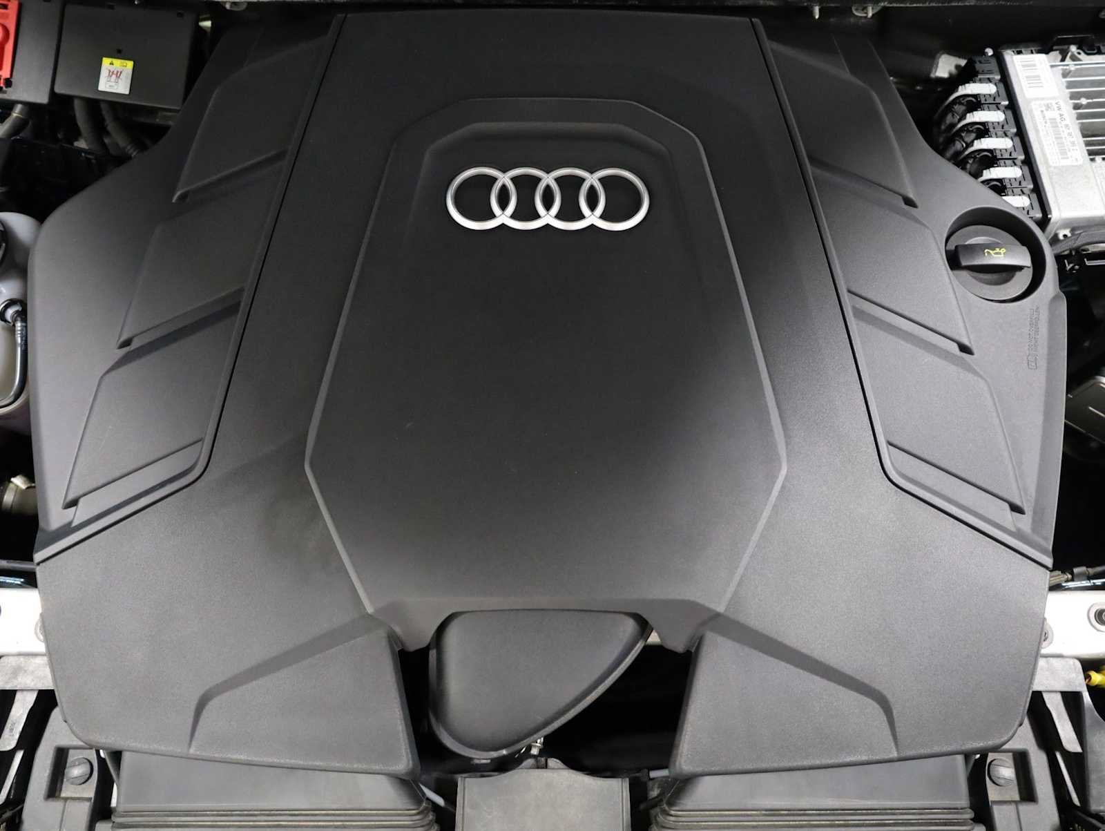 Used 2022 Audi Q8 Premium Plus AWD/4WD image 40