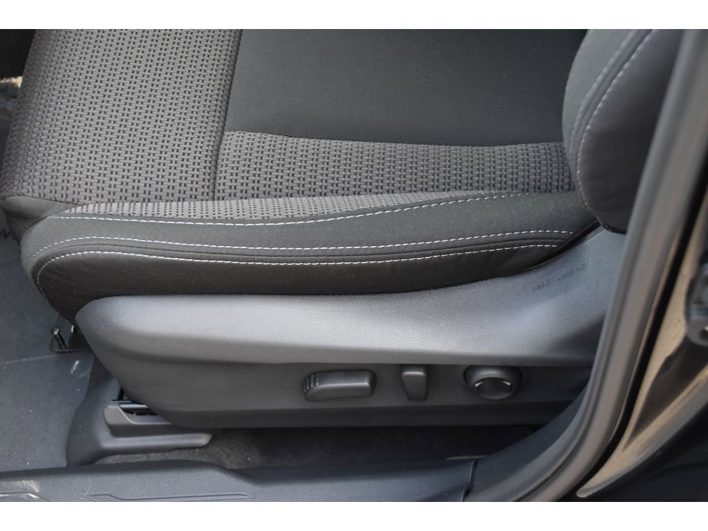 Certified 2025 Subaru Outback Premium image 31