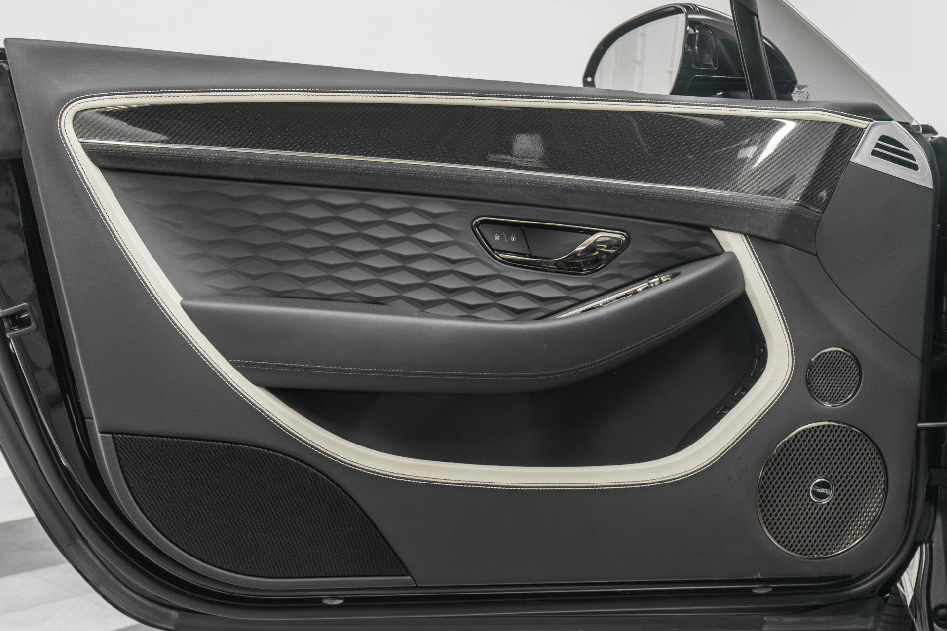 Used 2025 Bentley Continental GT Speed image 47