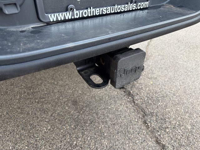 Used 2022 Jeep Gladiator Rubicon w/ LED Lighting Group AWD/4WD image 16