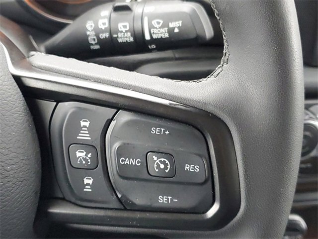 Used 2023 Jeep Wrangler Willys image 23