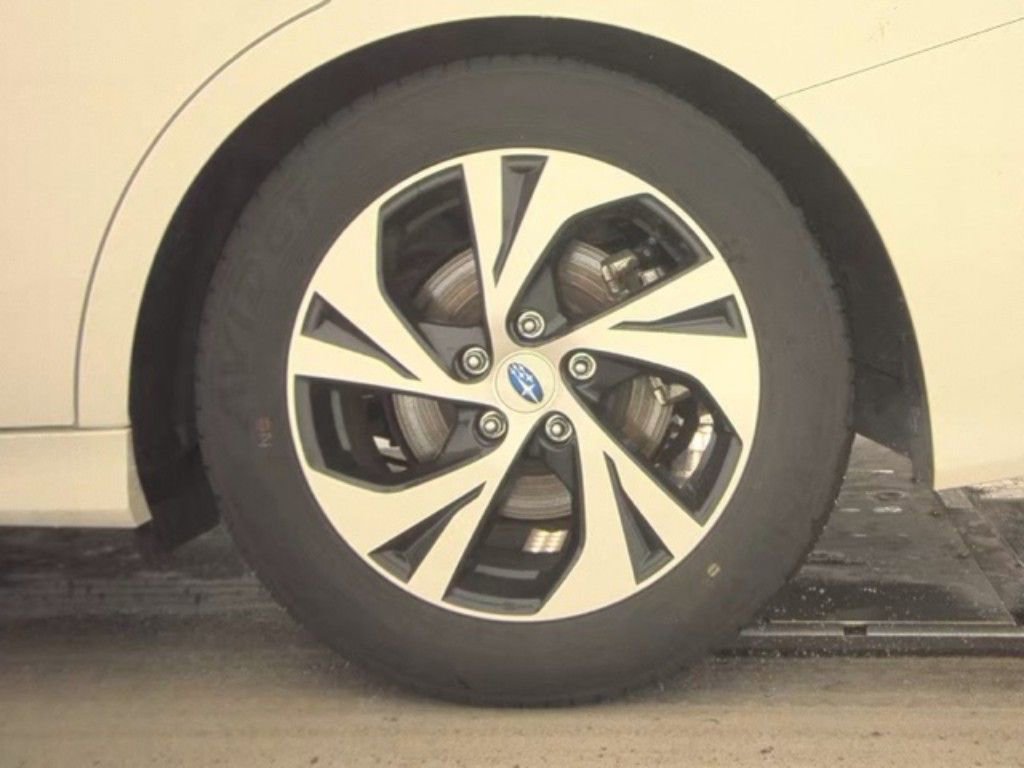 Used 2025 Subaru Legacy Premium image 20