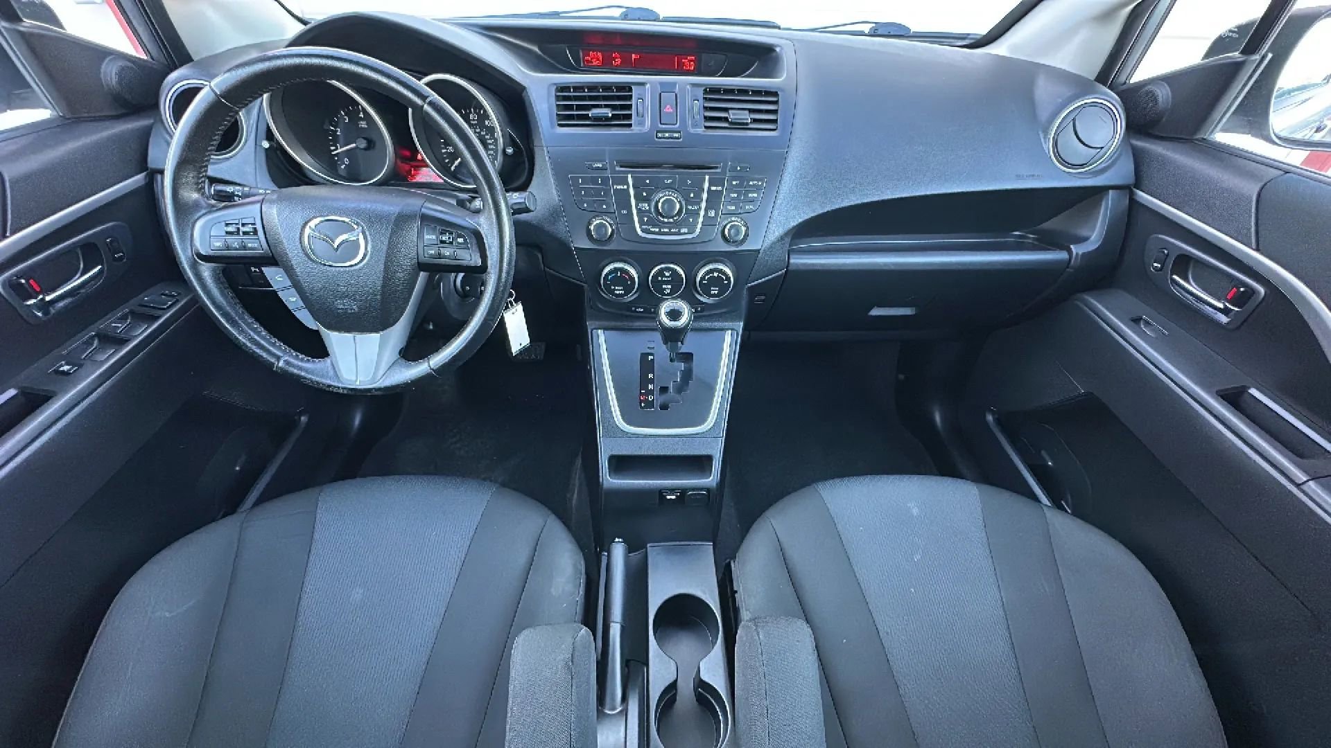 Used 2015 MAZDA MAZDA5 Touring image 20