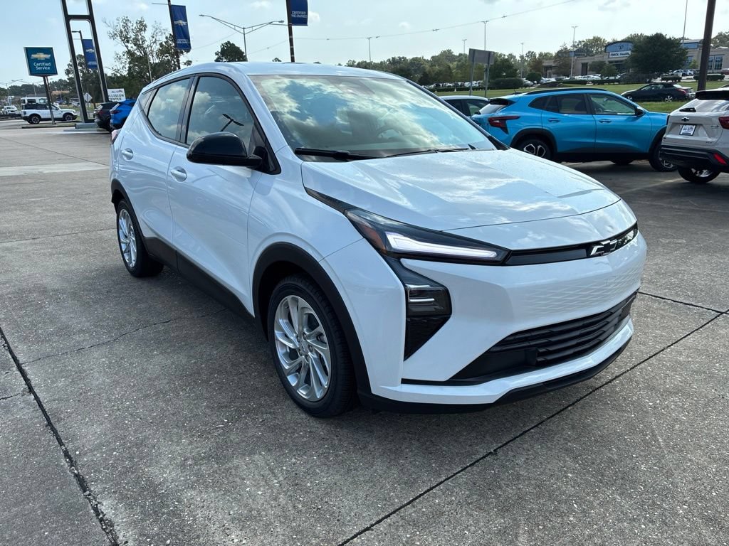 New 2027 Chevrolet Bolt LT FWD image 4