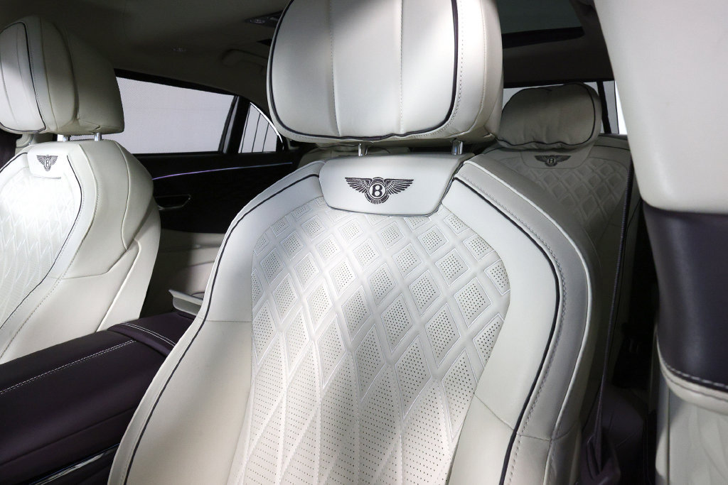 Used 2021 Bentley Flying Spur V8 AWD/4WD image 39