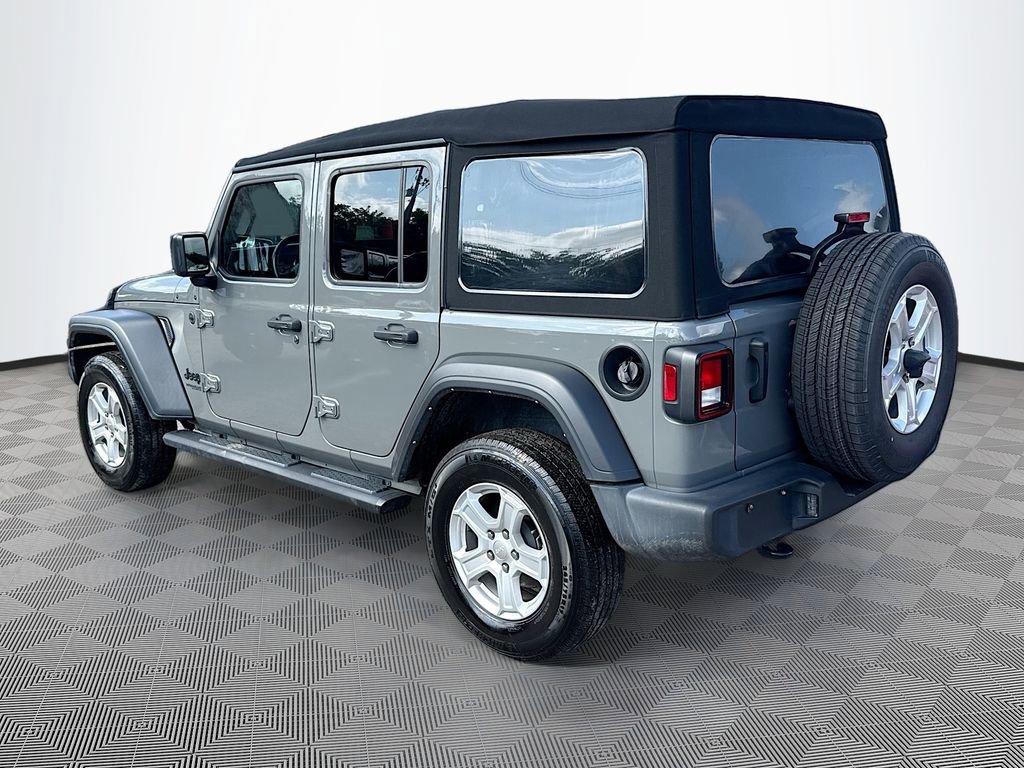 Used 2022 Jeep Wrangler Unlimited Sport AWD/4WD image 8