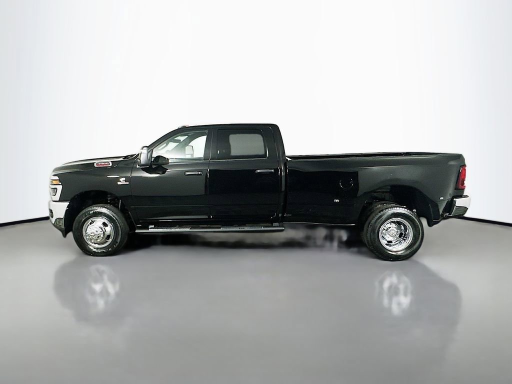 New 2026 RAM 3500 Tradesman image 4