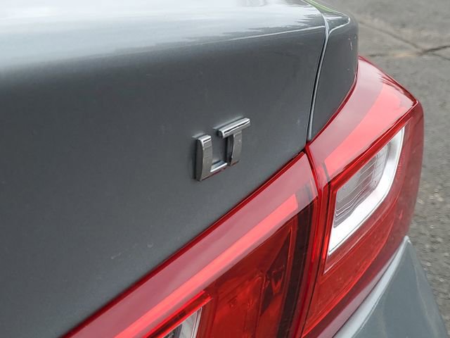 Used 2024 Chevrolet Malibu LT image 29