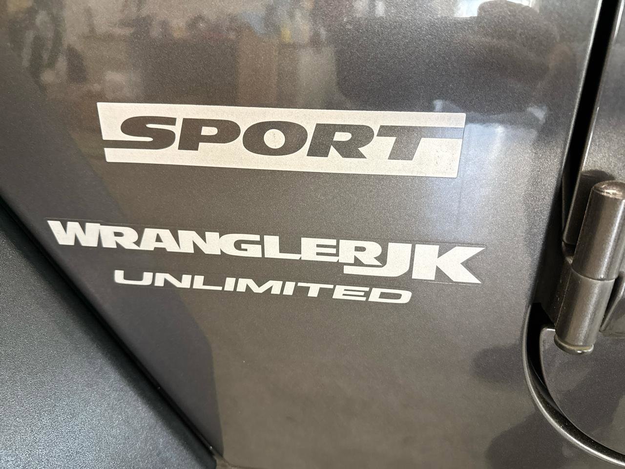 Used 2018 Jeep Wrangler Unlimited Sport w/ Connectivity Group image 70