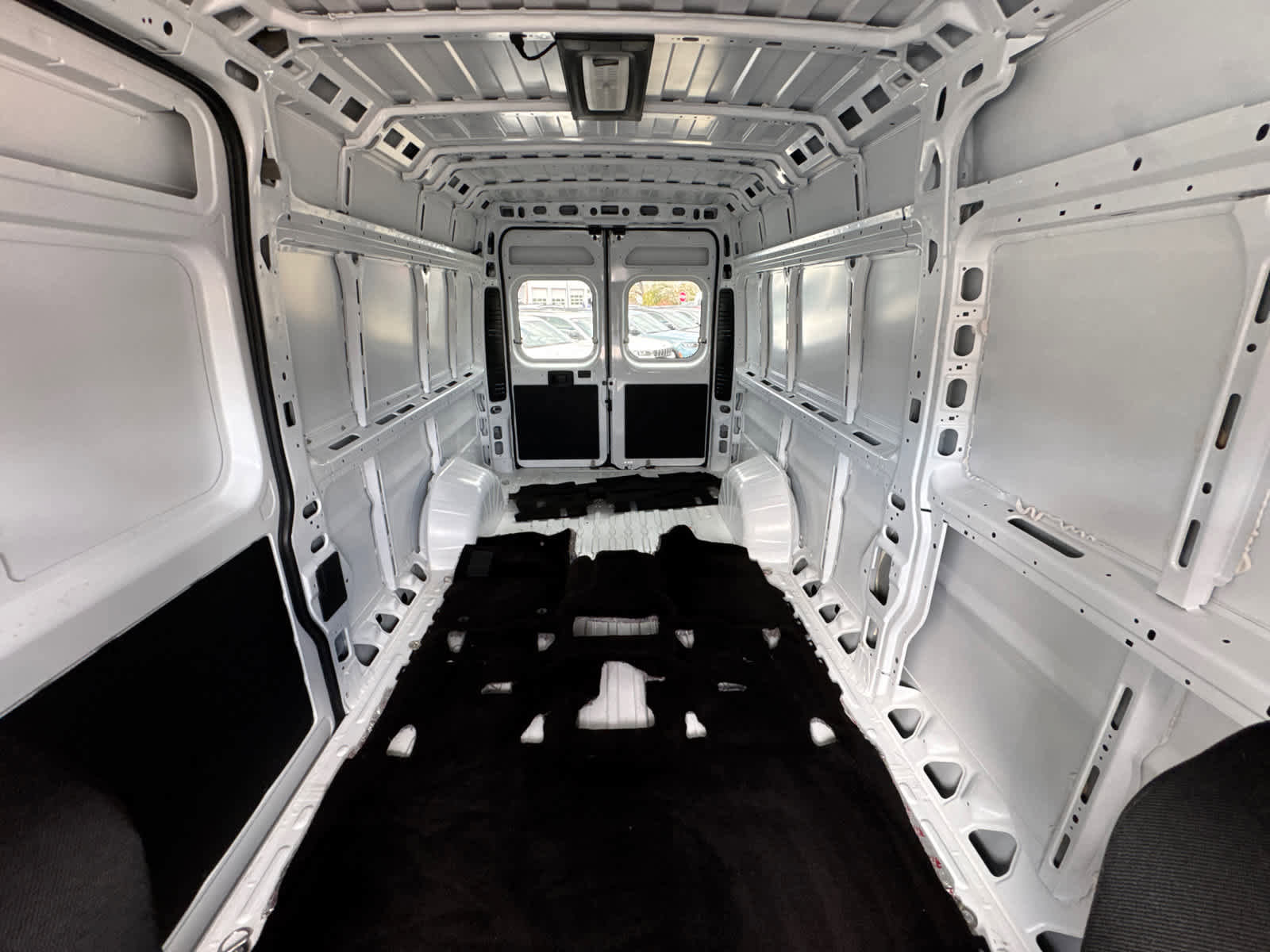 Used 2025 RAM ProMaster 3500 w/ Convenience Group FWD image 25