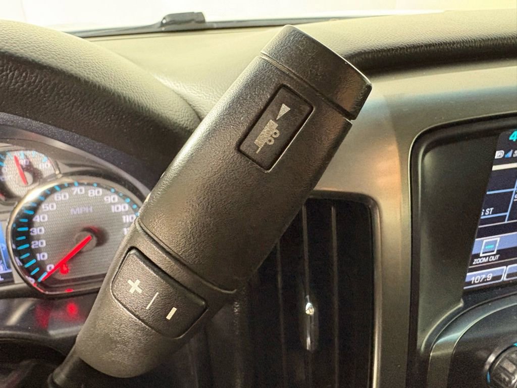 Used 2018 Chevrolet Silverado 1500 LT w/ All Star Edition image 28