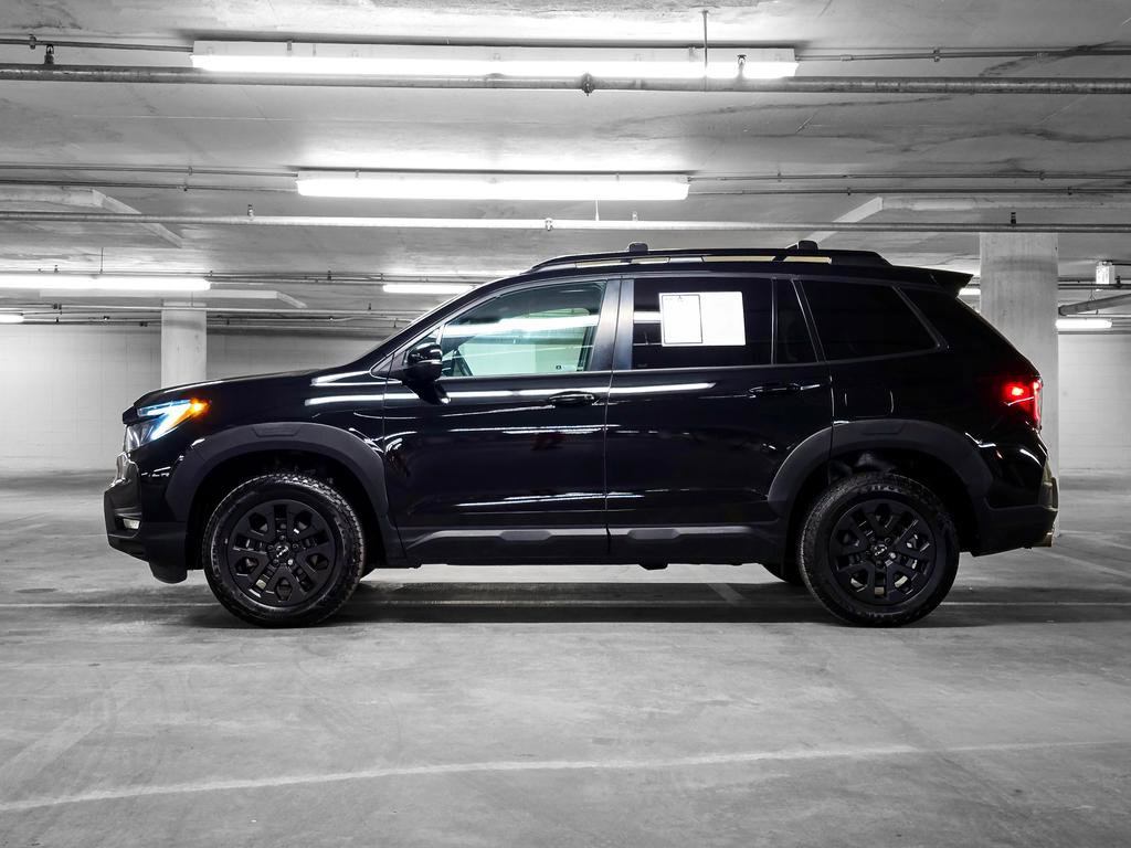 Used 2023 Honda Passport TrailSport image 14