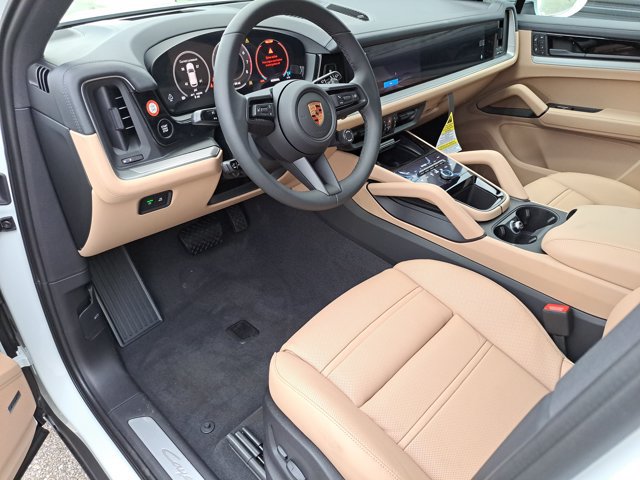 New 2026 Porsche Cayenne AWD/4WD image 4