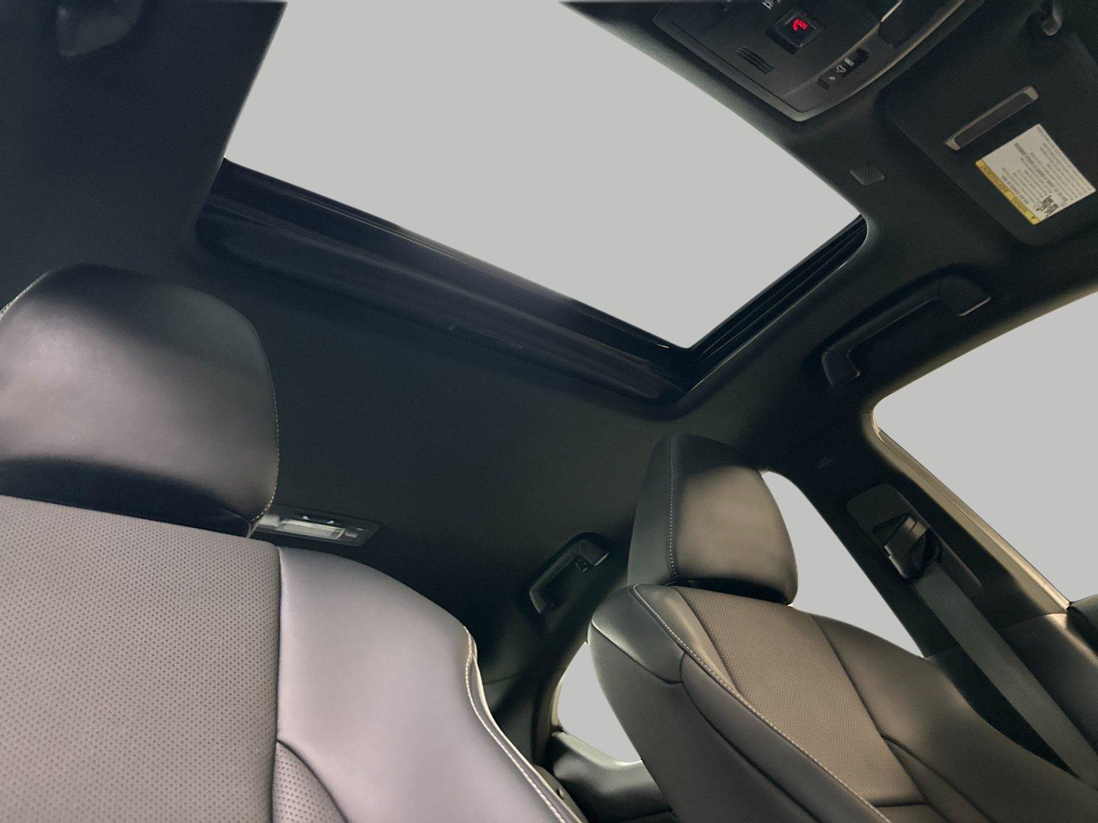 Used 2025 Lexus IS 350 F Sport w/ Navigation Package RWD image 15