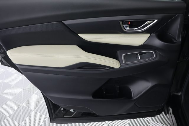 Used 2024 Subaru Ascent Limited image 27