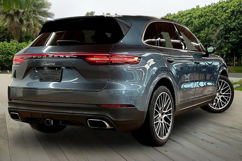 Used 2019 Porsche Cayenne AWD/4WD image 2