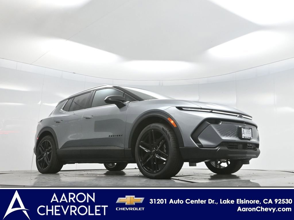 New 2026 Chevrolet Equinox EV LT w/ LPO, Blackout Package AWD/4WD image 2