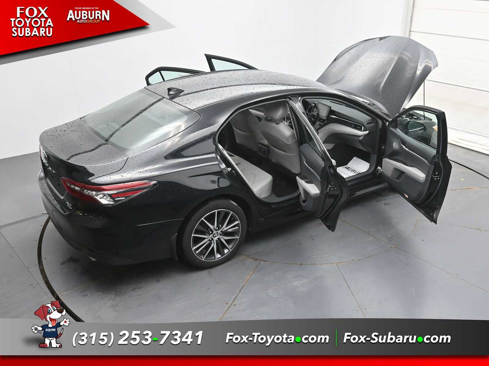 Used 2023 Toyota Camry XLE AWD/4WD image 37