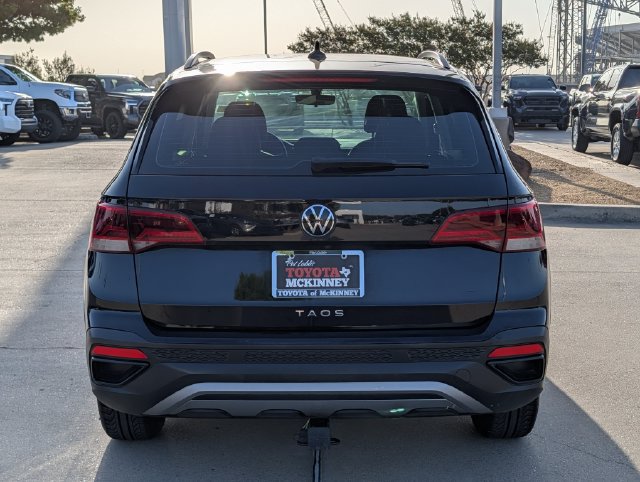 Used 2023 Volkswagen Taos S FWD image 7