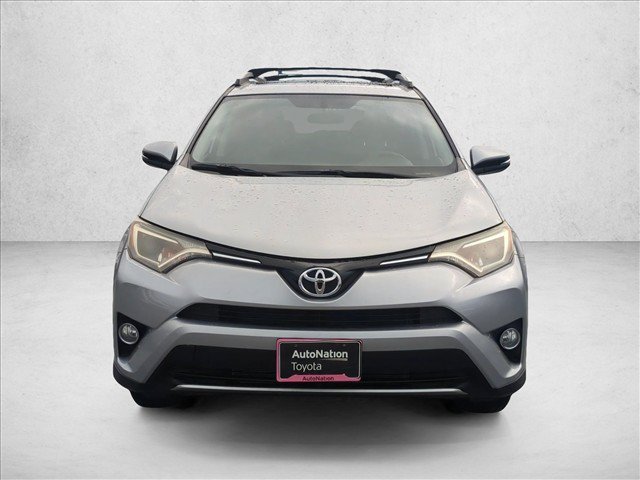 Used 2016 Toyota RAV4 XLE FWD image 2