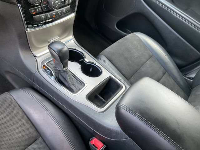 Used 2020 Jeep Grand Cherokee Altitude RWD image 16