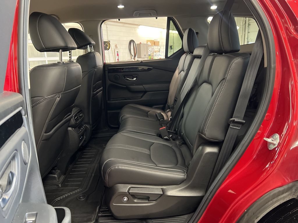Used 2024 Honda Pilot EX-L image 36