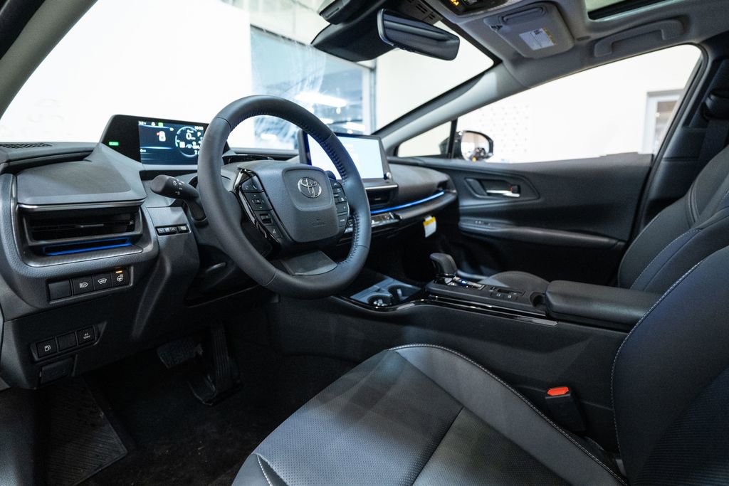 New 2026 Toyota Prius Plug-In Hybrid image 12
