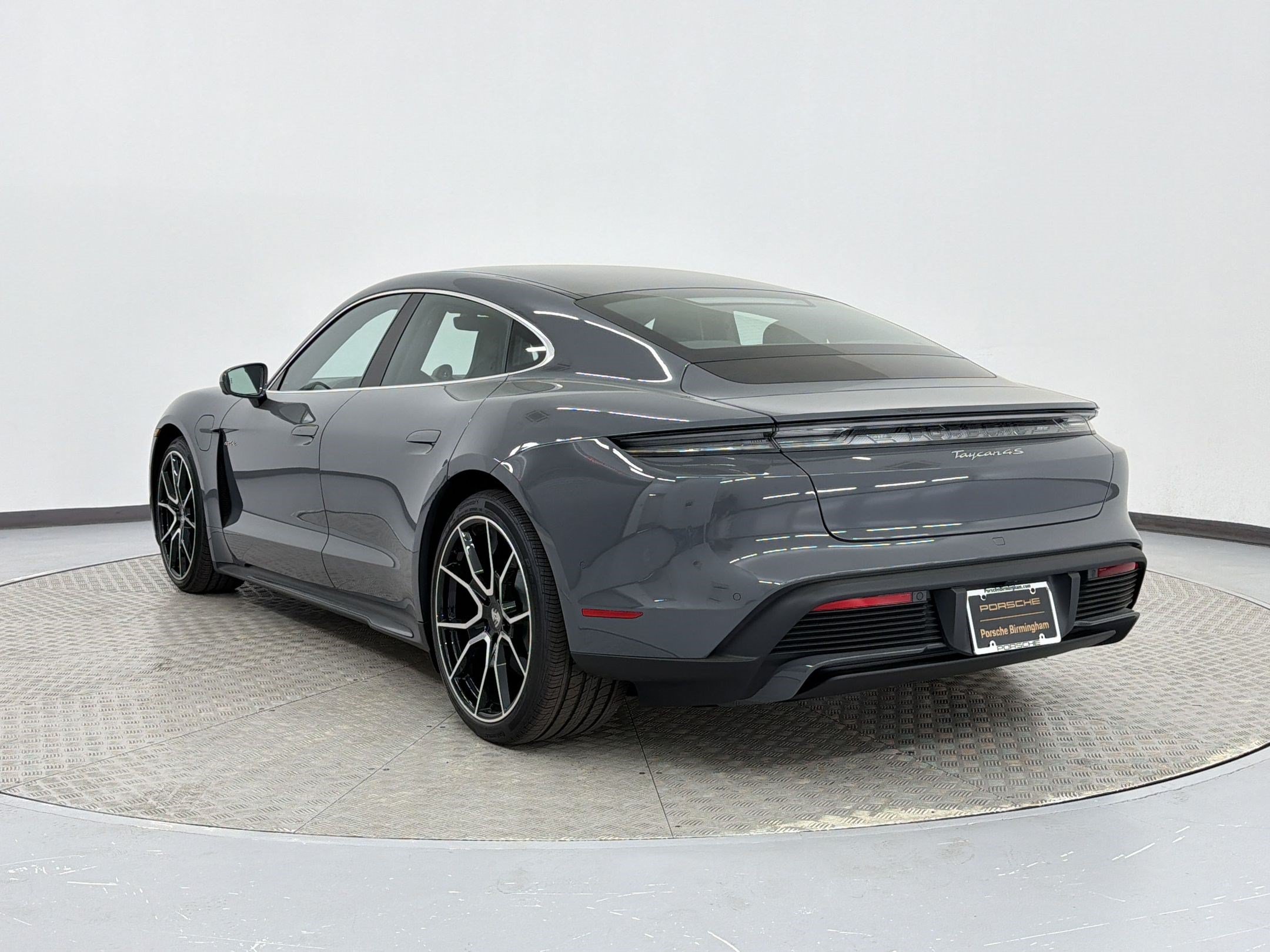 New 2026 Porsche Taycan 4S AWD/4WD image 3