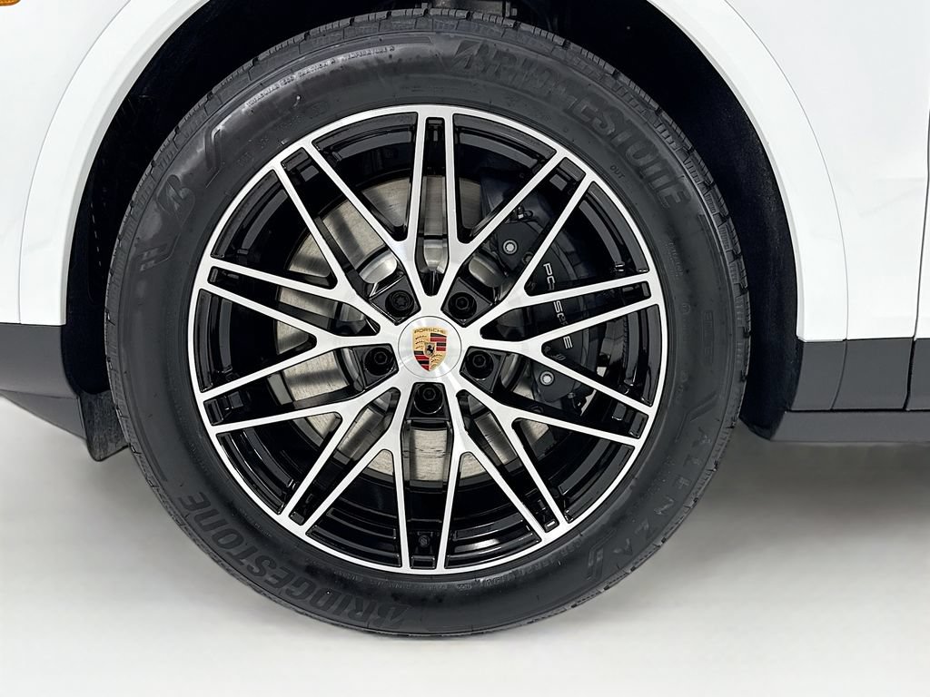 New 2026 Porsche Cayenne E-Hybrid AWD/4WD image 33