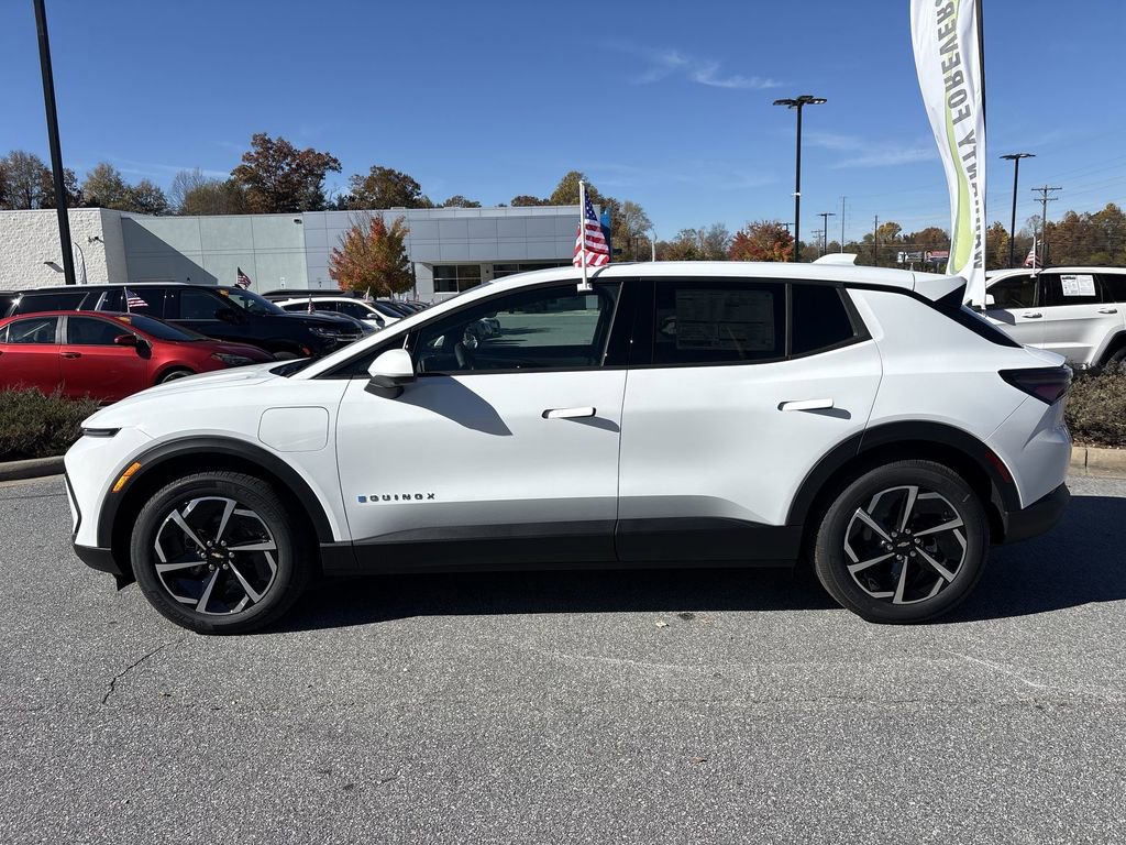 New 2026 Chevrolet Equinox EV LT w/ Comfort Package image 5