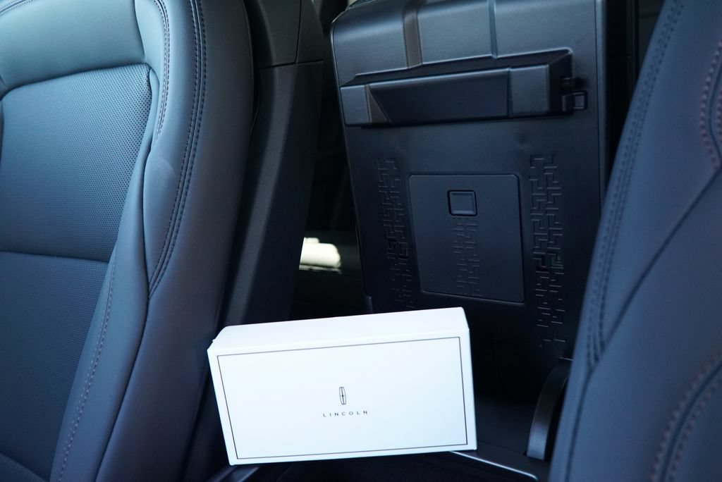 New 2026 Lincoln Nautilus Premier w/ Equipment Group 102A AWD/4WD image 20