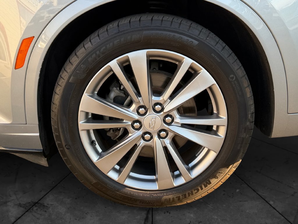 Used 2024 Cadillac XT6 Premium Luxury AWD/4WD image 27