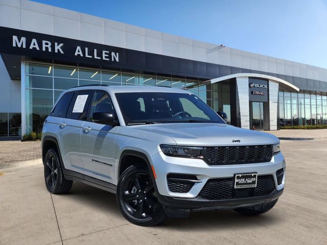 Used 2024 Jeep Grand Cherokee Altitude AWD/4WD video 1