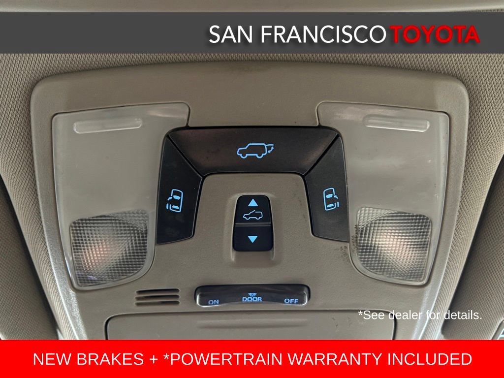 Used 2016 Toyota Sienna XLE Premium FWD image 33