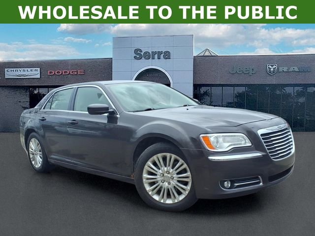 Used 2013 Chrysler 300 AWD w/ Driver Convenience Group