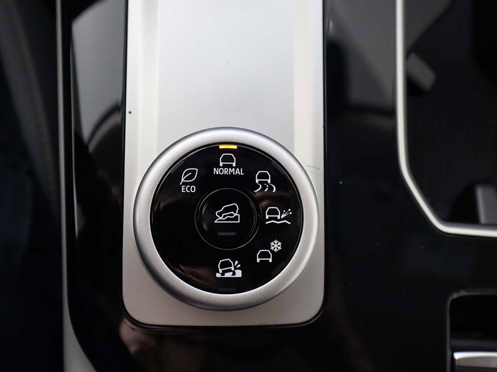 New 2025 Mitsubishi Outlander AWD image 56