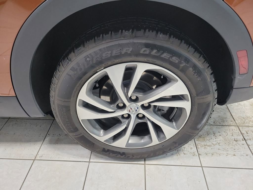 Used 2022 Buick Envision Essence w/ Safety Package image 45