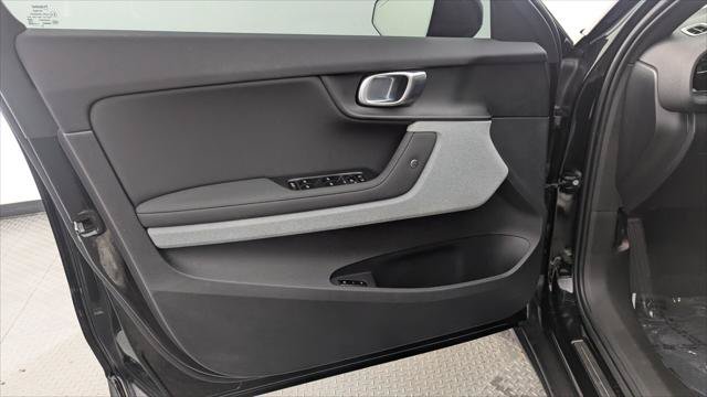 Used 2024 Polestar Polestar 2 AWD/4WD image 12