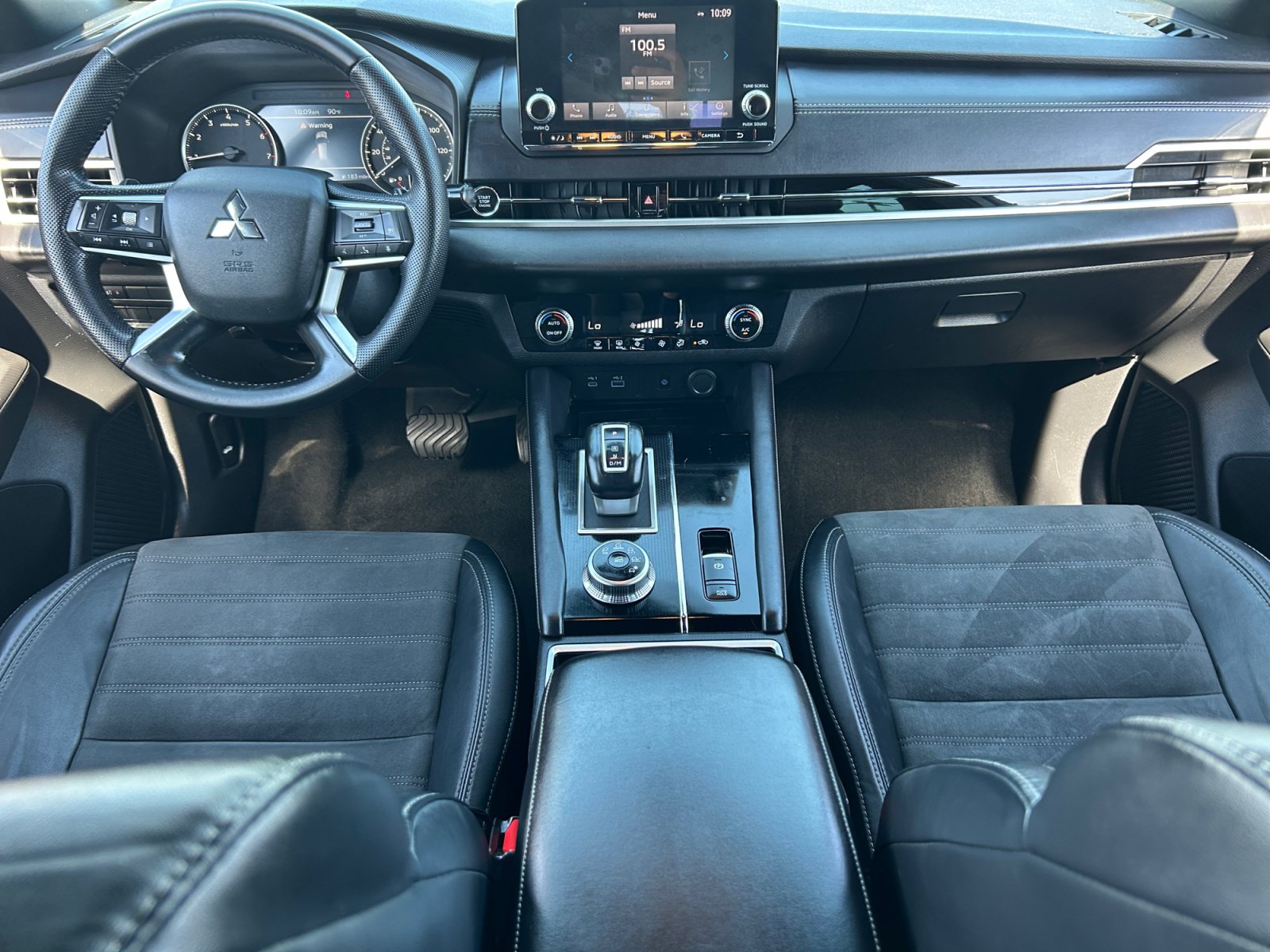 Used 2022 Mitsubishi Outlander SE FWD image 19