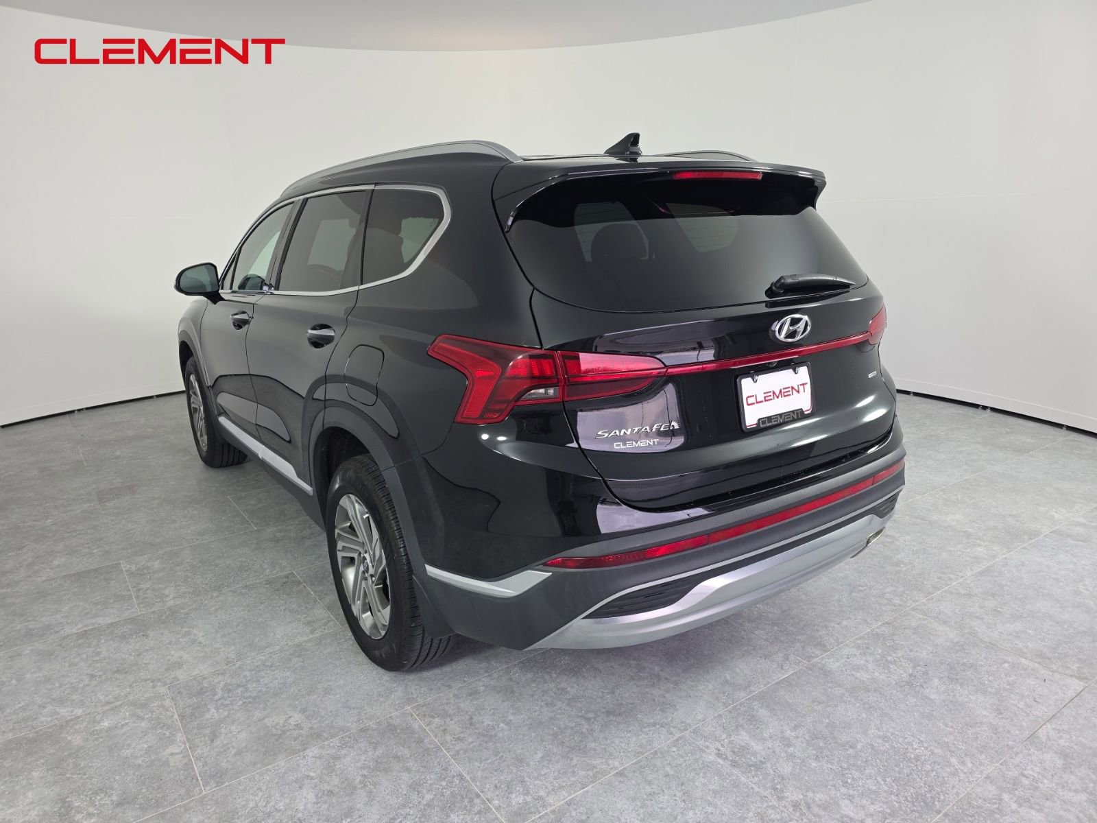 Used 2022 Hyundai Santa Fe SEL w/ Convenience Package image 8