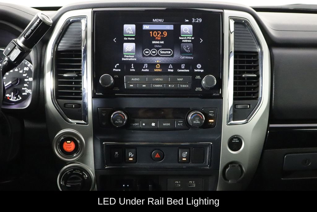 Used 2021 Nissan Titan SV w/ SV Convenience Package image 27