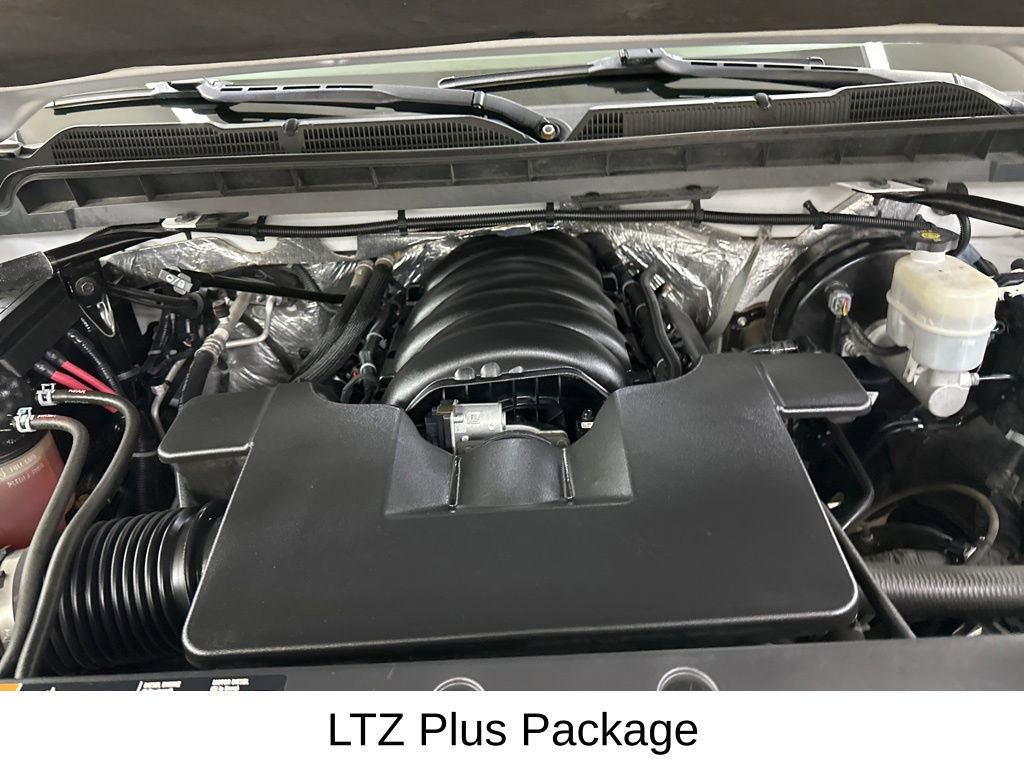 Used 2016 Chevrolet Silverado 1500 LTZ w/ LTZ Plus Package AWD/4WD image 19