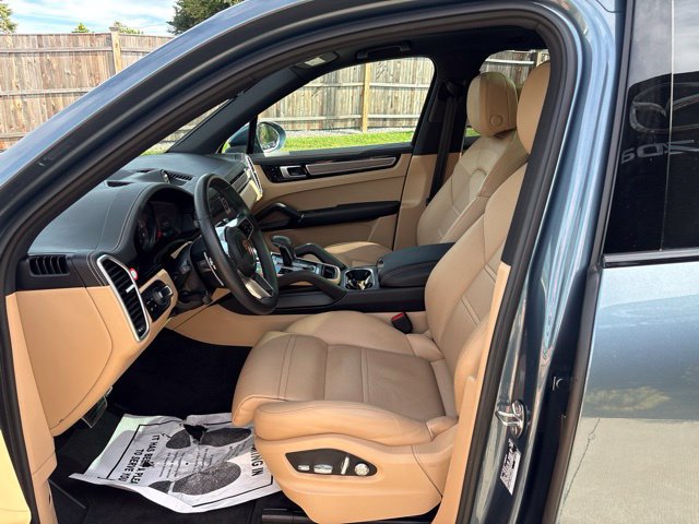 Used 2019 Porsche Cayenne S AWD/4WD image 22