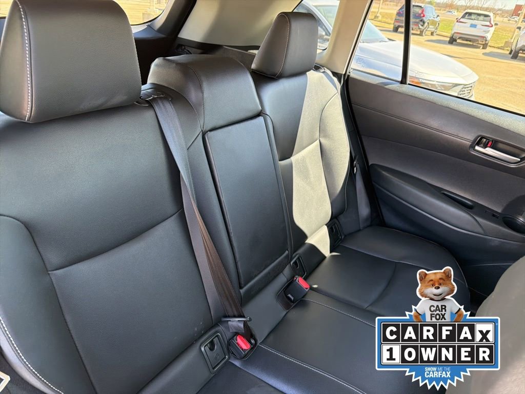 Used 2025 Toyota Corolla Cross XLE image 18