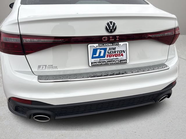 Used 2026 Volkswagen Jetta GLI Autobahn FWD image 29
