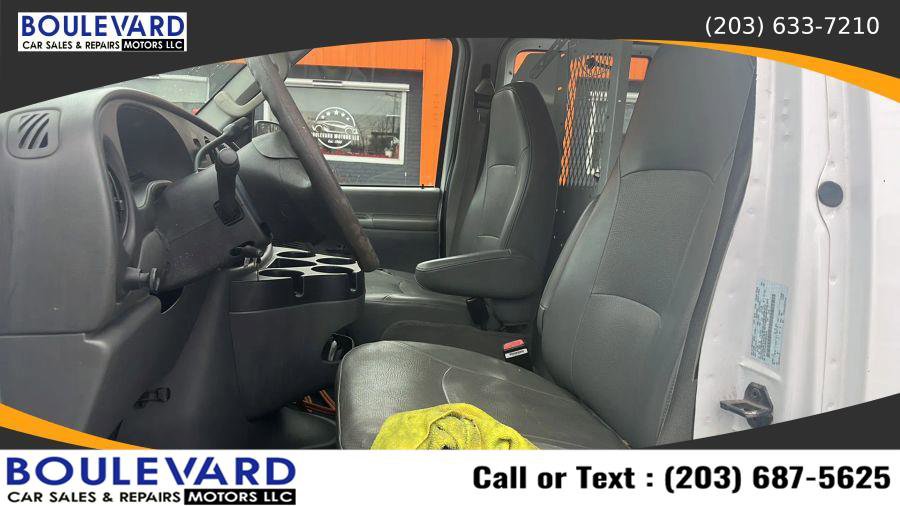 Used 2006 Ford E-350 and Econoline 350 Super Duty image 13