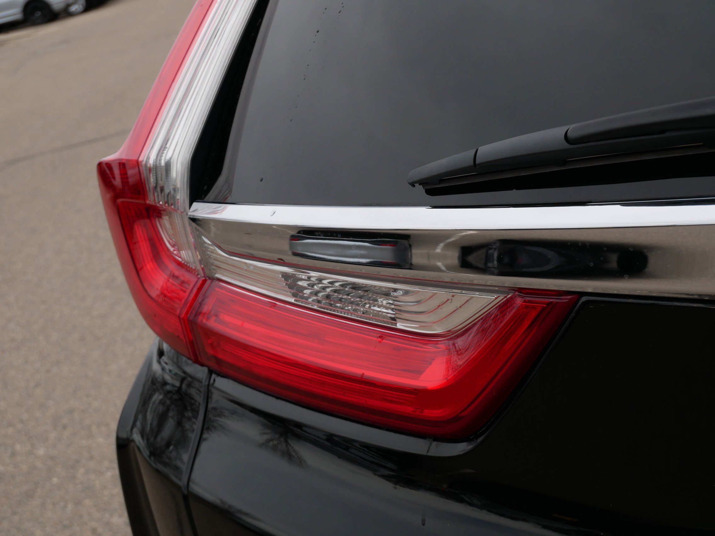 Used 2018 Honda CR-V EX-L image 17