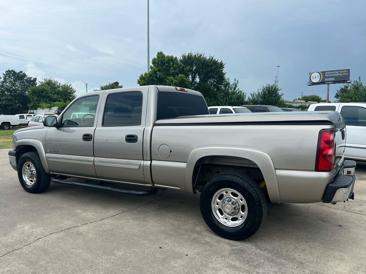 Used 2003 Chevrolet Silverado 1500 LS RWD image 3
